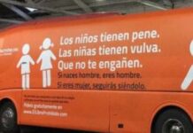 ¿Prohibir en Vitoria el bus polémico?: «Niños tienen pene y las niñas vulva»