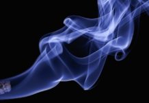 Te piden tabaco… ¡Si no tienes te roban violentamente en Vitoria!