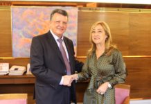 Declaraciones de Titos, jefe de Mercedes Vitoria, antes de arrancar la fábrica terreno mercedes emilio titos compra