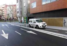 3 FOTOS DENUNCIA: Carriles bici inundados, con coches y rotos