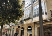 Vitoria: Desalojados los vecinos de 19 viviendas por riesgo de derrumbe