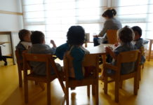 Las aulas clausuradas por covid pasan de 233 a 308