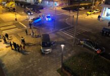 Coches despedidos hasta la acera en Vitoria ¡Cuidado!