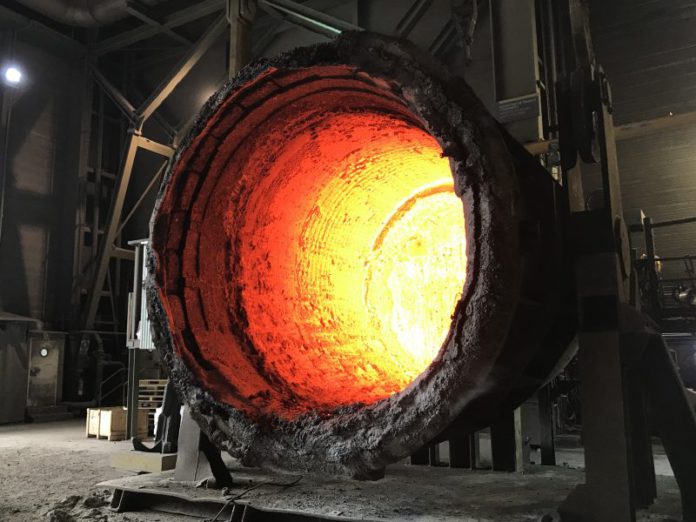 Bizkaia: La acería para obligada tras subir un 300% la luz