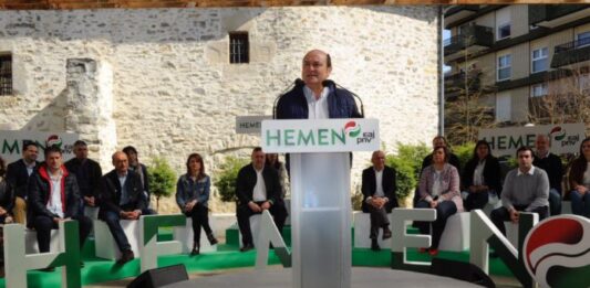 El PNV dará "un hueco o varios" a Urtaran