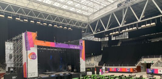 iradier arena conciertos vitoria estibaliz canto concejala