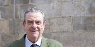 Fallece Juan José Pujana, primer presidente del Parlamento Vasco