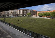 Siguen los riesgos de lesiones en campos de Vitoria Siguen riesgos de lesiones en campos de Vitoria