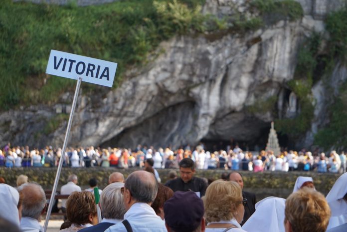 Vitoria busca voluntarios para ir a Lourdes