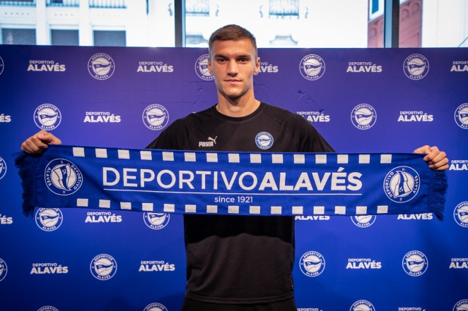 El nuevo jugador del Alavés se erige en "el líder"