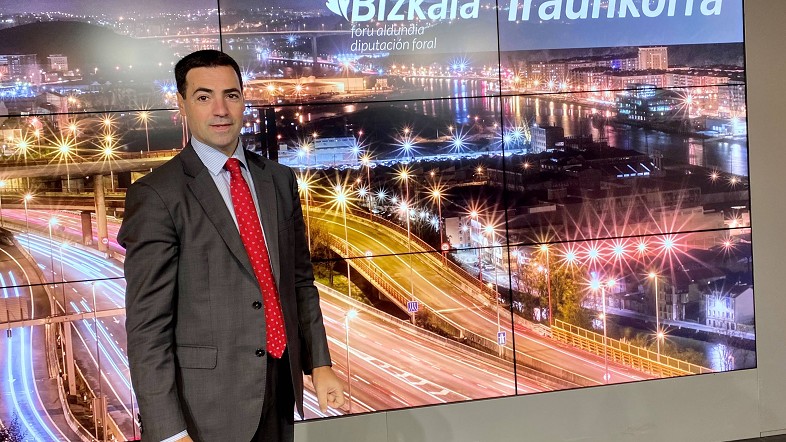Despliegue de luces nuevas en las carreteras de Bizkaia