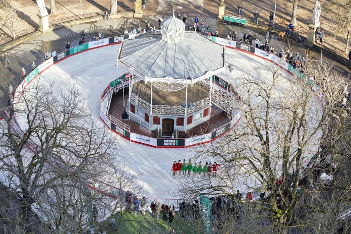 Vitoria arregla el ruido de la pista de hielo ¡Un año después!