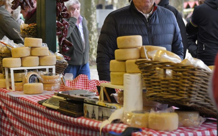 Santo Tomás Bilbao: Inspecciones de alimentos.
