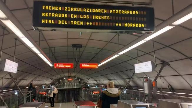 Críticas al Metro de Bilbao: "Nos deja tirados"