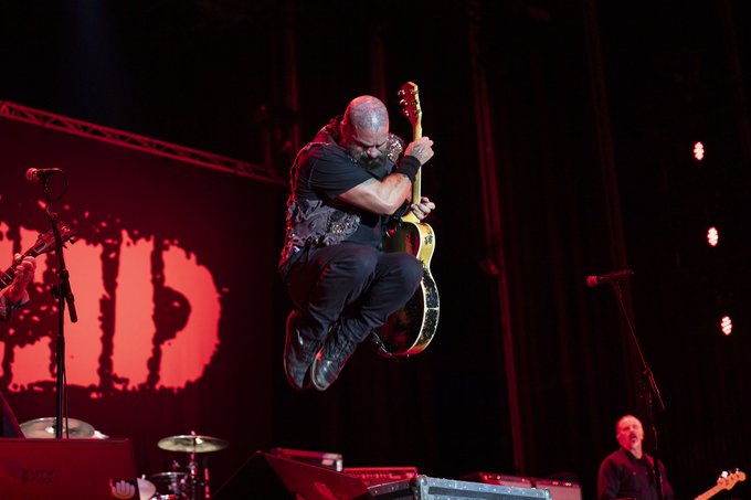 azkena rock rancid vitoria El Drogas calienta y Rancid revienta el Azkena Rock de Vitoria