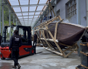 El pastelero de Vitoria idea un barco de 2.500 kilos de chocolate
