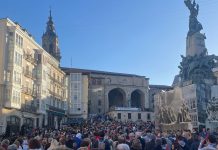 A pesar del frío, miles de vitorianos al rosario de la Aurora
