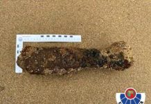 Desactivan un obús de la Guerra Civil localizado en la playa