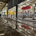 El centro comercial Bonaire afronta la colosal labor de lograr su reapertura