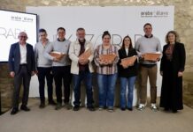 Ordeñan casi 4 veces al día a cada vaca alavesa