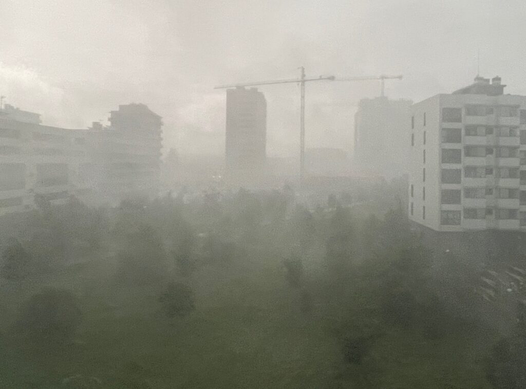 Alerta el fin de semana por fuertes tormentas en Vitoria