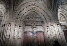 La Catedral Vieja de Vitoria estrena iluminación