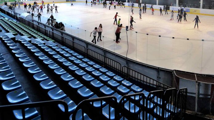 pista-de-hielo-bakh- vitoriaria-planes-deportivos-en-familia-lúdicos Abre la pista de hielo en Vitoria ¡Días y horas!