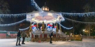 Pista de hielo navideña en Vitoria ¡Más cara y sin tobogán!