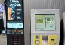 Cargar móviles en la estación de Vitoria ¡Desde gratis a 35 euros!