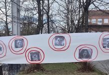 Carteles «amenazantes» en Vitoria con dianas Carteles "amenazantes" en Vitoria con dianas