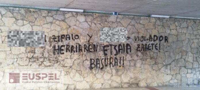 pintadas-ertzaintza Las pintadas contra la Ertzaintza se extienden por Álava