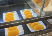 Pintxos tradicionales tiemblan en bares de Vitoria por la nueva moda Pintxos tradicionales tiemblan en bares de Vitoria por la nueva moda