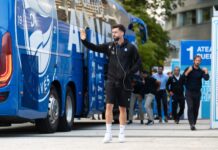 1-0. El Alavés duerme líder