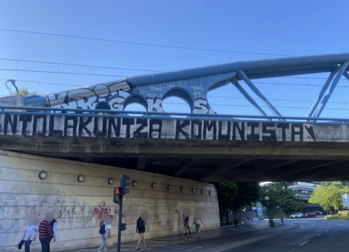 El puente de Vitoria pide socorro