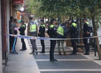 Identifican okupas de la lonja infernal de Vitoria ¿Paripé? ¡ENCUESTA! El infierno cotidiano de vivir junto a una lonja okupada en Vitoria