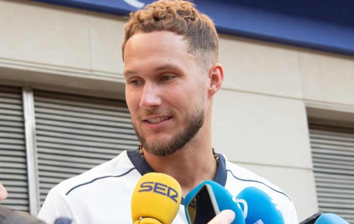 Sederkerskis-titulo-baskonia Avisa que Baskonia va a por otro título