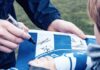 Si no vuelas no ves a Quique y jugadores del Alavés ¡Autógrafos! Si no vuelas no ves a Quique y jugadores del Alavés ¡Autógrafos!