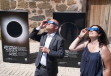 Vitoria regala desde hoy más gafas para el eclipse