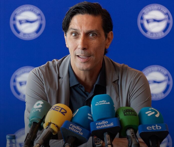 sergio-alaves El Alavés en 15 titulares: Joselu, Vargas, Owono, Quique, Guevara, Garcés...