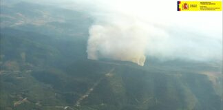 El incendio burgalés de ‘Gravedad 1’ se acerca a Álava El incendio burgalés de 'Gravedad 1' se acerca a Álava