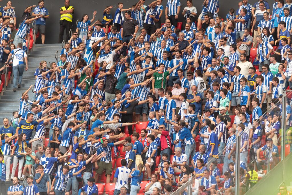 San Mamés escuchó al Alavés 90 minutos ¡Orgullo vitoriano!