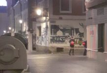 Ejecutado el desahucio con dos menores en Vitoria ¡A una pensión! Despliegue policial en Vitoria ¡Desahucio con dos menores!