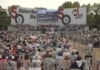 Agricultores cabreados van a la fiesta del PNV en Vitoria