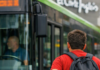 Ataques de puertas de bus a usuarios El pasajero más gafado de Vitoria ¡Pierde autobuses por segundos!