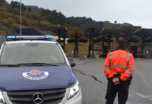 Un camionero ebrio circula en zigzag por Álava